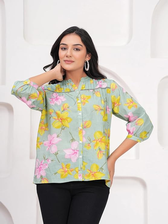 womens-floral-regular-fit-top