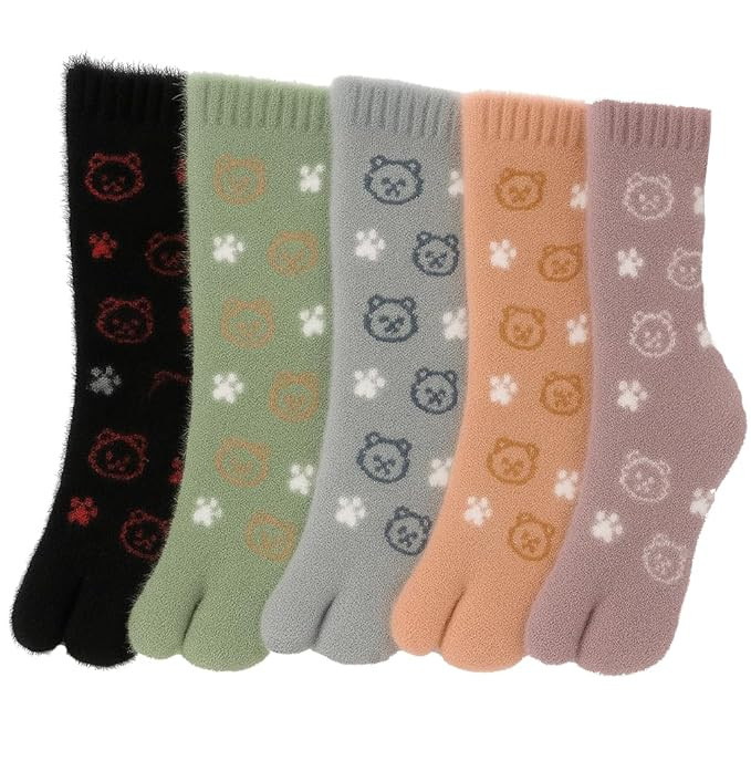 Women’s Lamb Hair Wool Thumb Socks | Super Soft & Stretchable | Naturally Warm Winter Socks with Cute Teddy & Dot Design